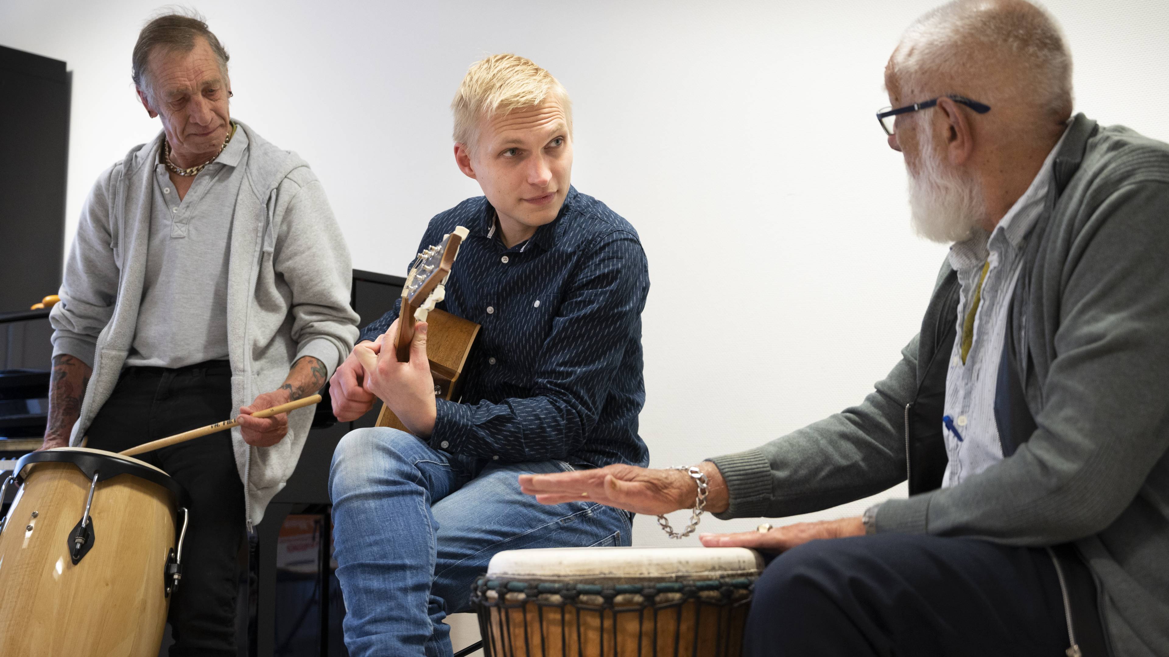 Veel enthousiasme bij eerste netwerkbijeenkomst muziektherapie