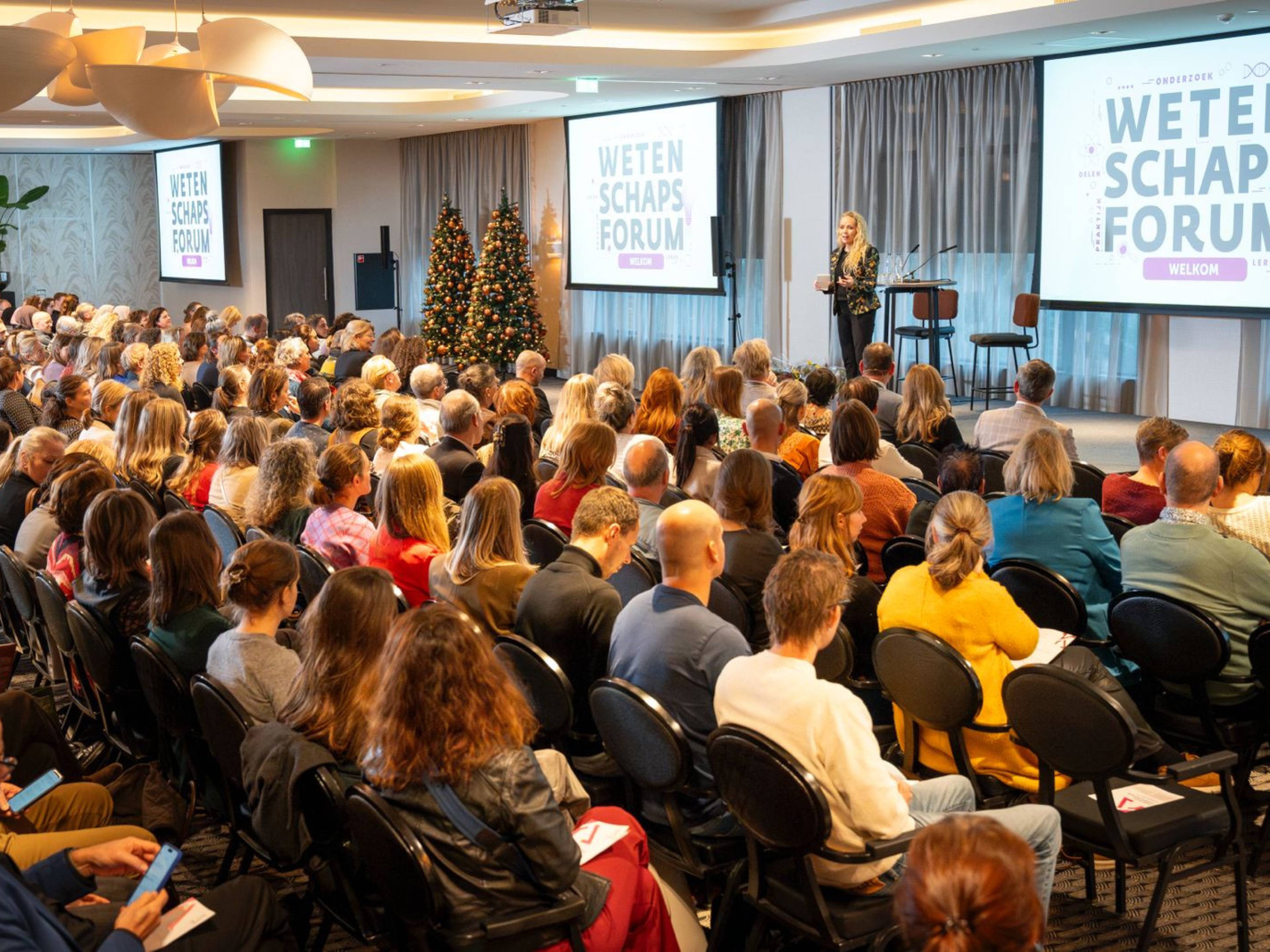 Wetenschapsforum 2024 zaaloverzicht